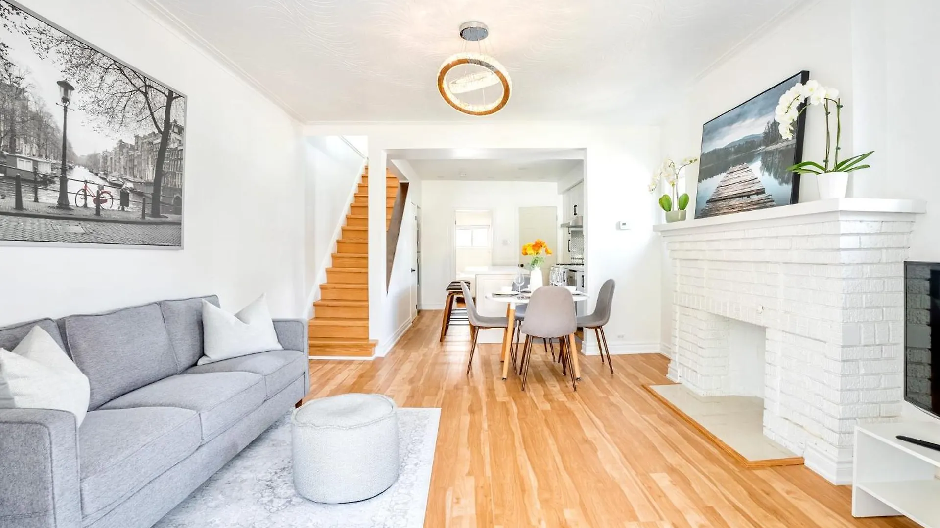 Stunning Home With Large Patio Sundeck Toronto 0*,